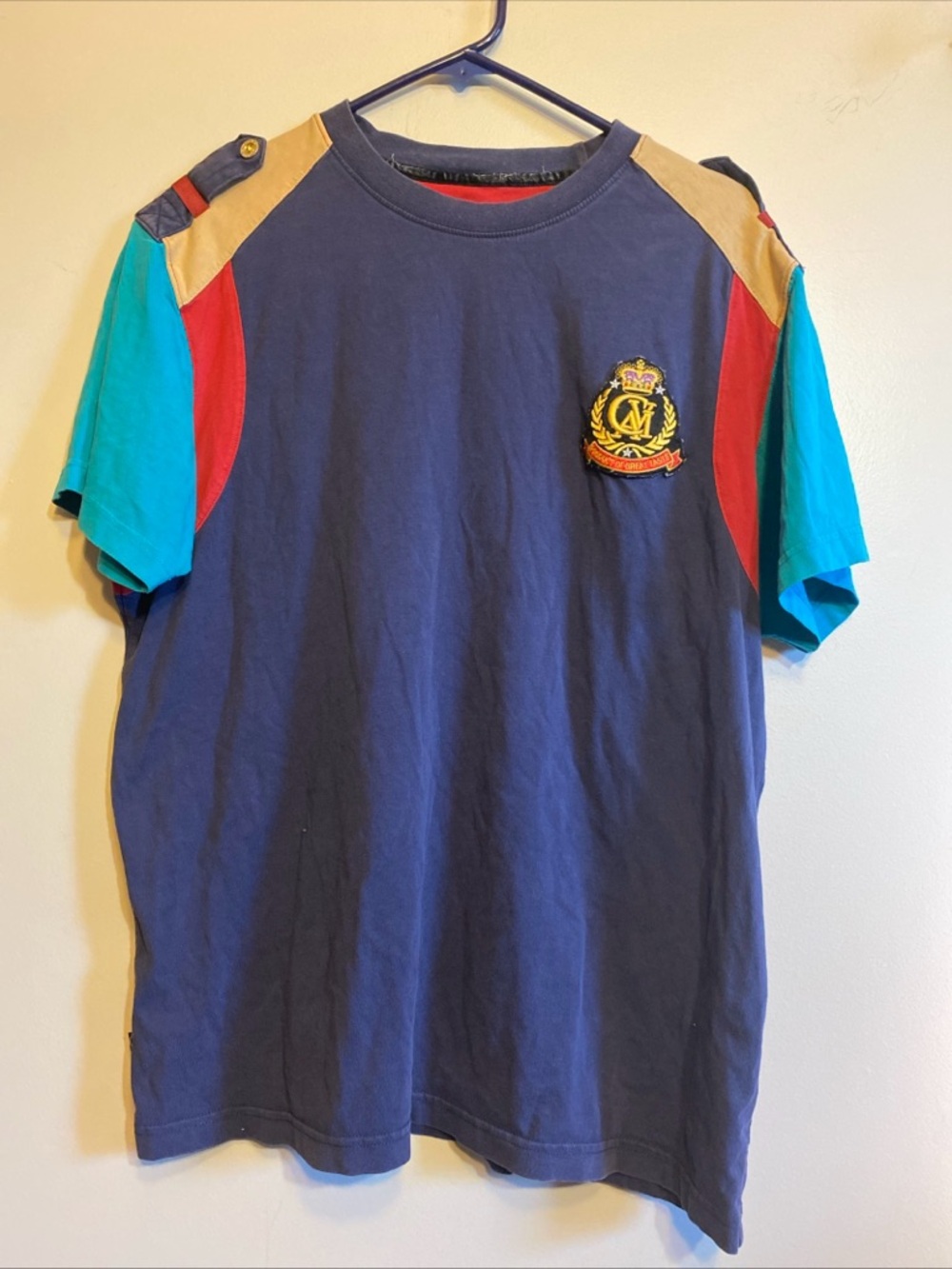 Cavi Men’s‎ XL Color Block Short Sleeve T-shirt Embroidered Crest Logo Crew Neck